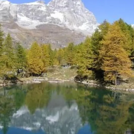 'lo Chalet' Der Balkon Ueber Dem Matterhorntal By Interhome Valtournenche