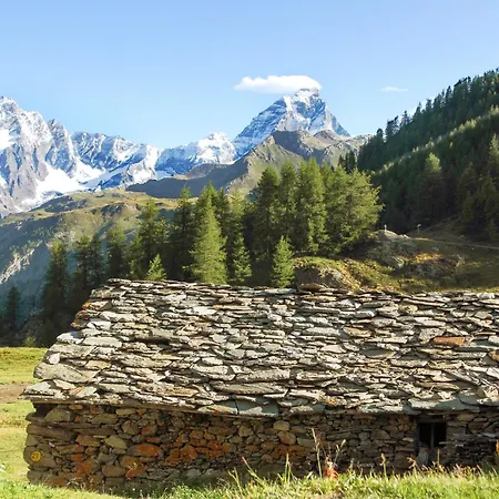 Apartament 'lo Chalet' Der Balkon Ueber Dem Matterhorntal By Interhome